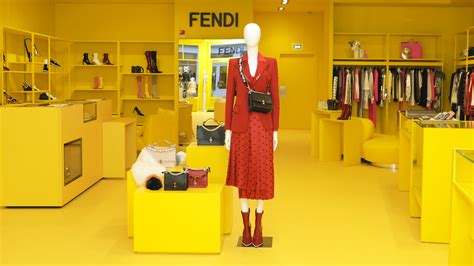 fendi la vallee|Fendi Outlet Paris, Offres Spéciales .